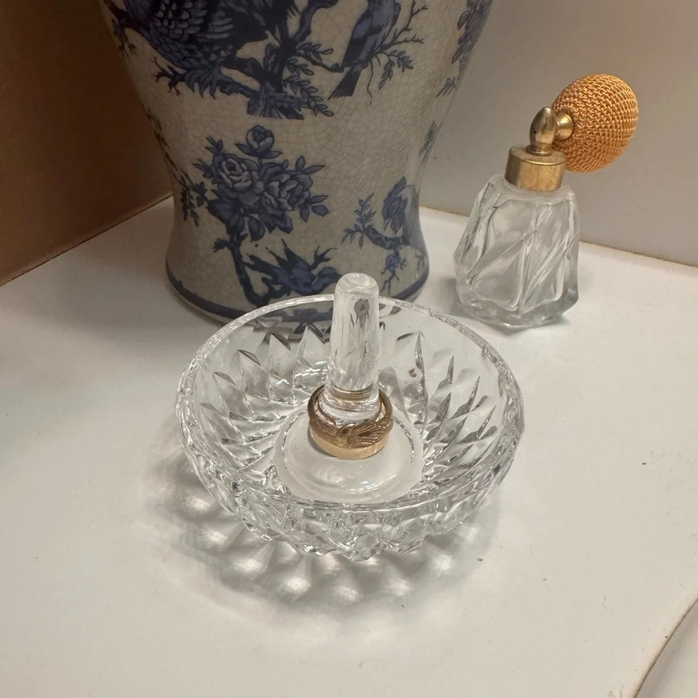American Brilliant Cut Glass Ring Holder